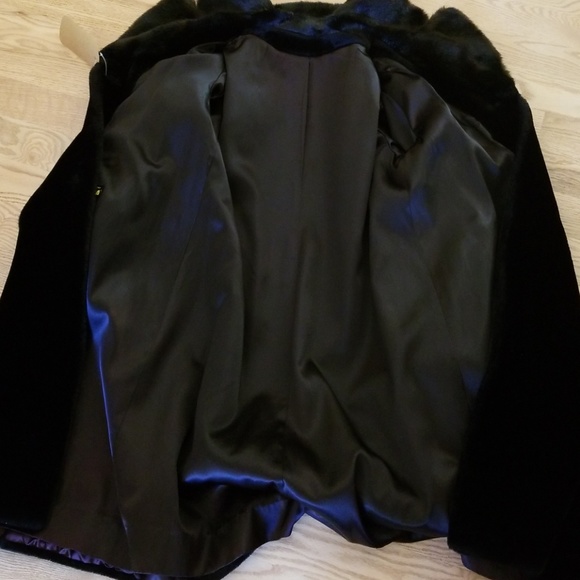 Vintage Borgazia Black Sportowne Faux Fur Coat - Picture 10 of 11